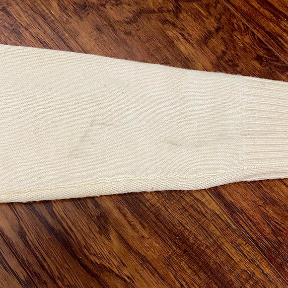 H&M Cream Turtleneck - Picture 3 of 4